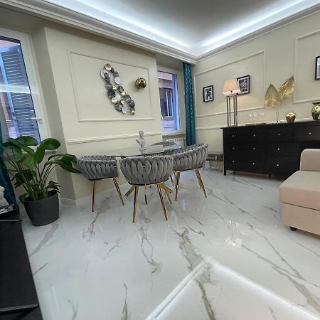 Spanish Steps Glamour & Sauna Luxury Apartment **** Roma Esterno foto
