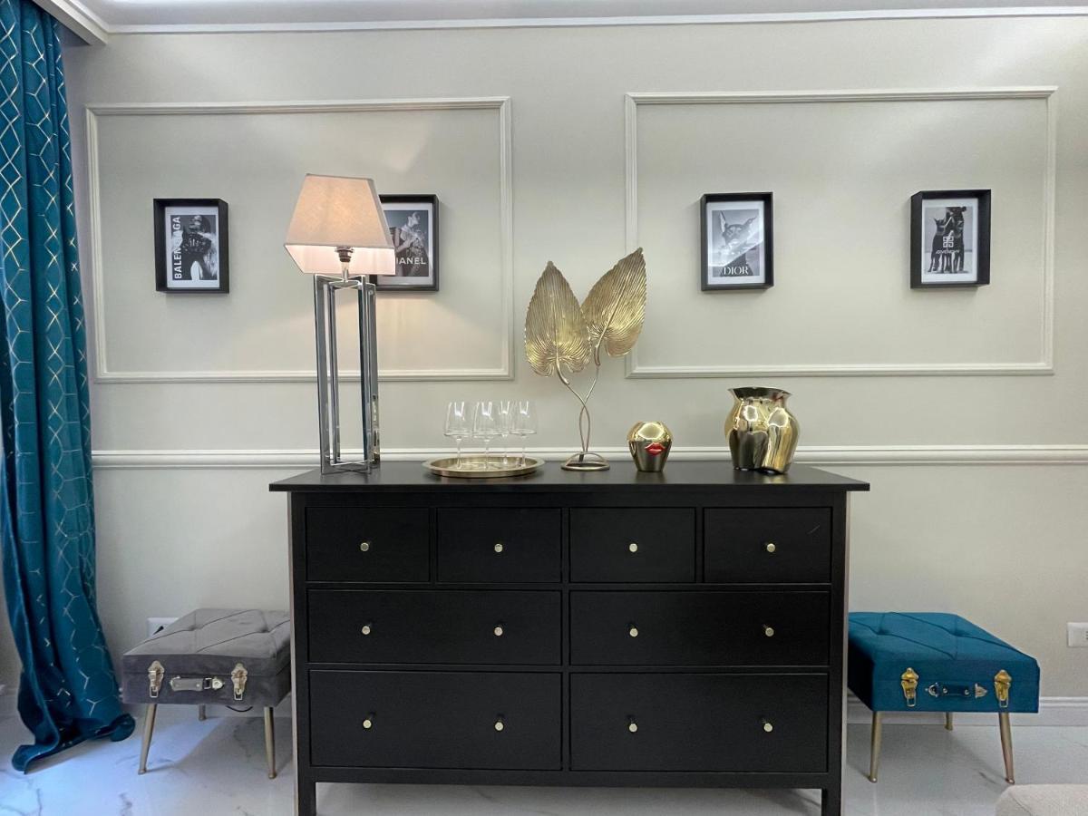 Spanish Steps Glamour & Sauna Luxury Apartment **** Roma Esterno foto